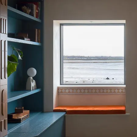 Stylish Dublin Coastal As Seen On Tv Donabate