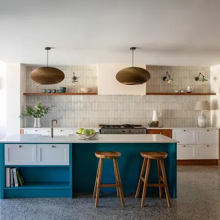 Stylish Dublin Coastal As Seen On Tv * Donabate